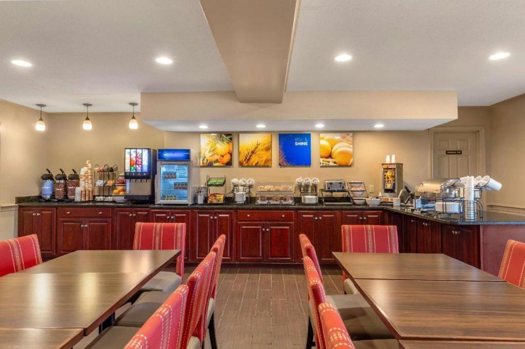 Comfort Inn Foxboro - Mansfield Foxborough Esterno foto