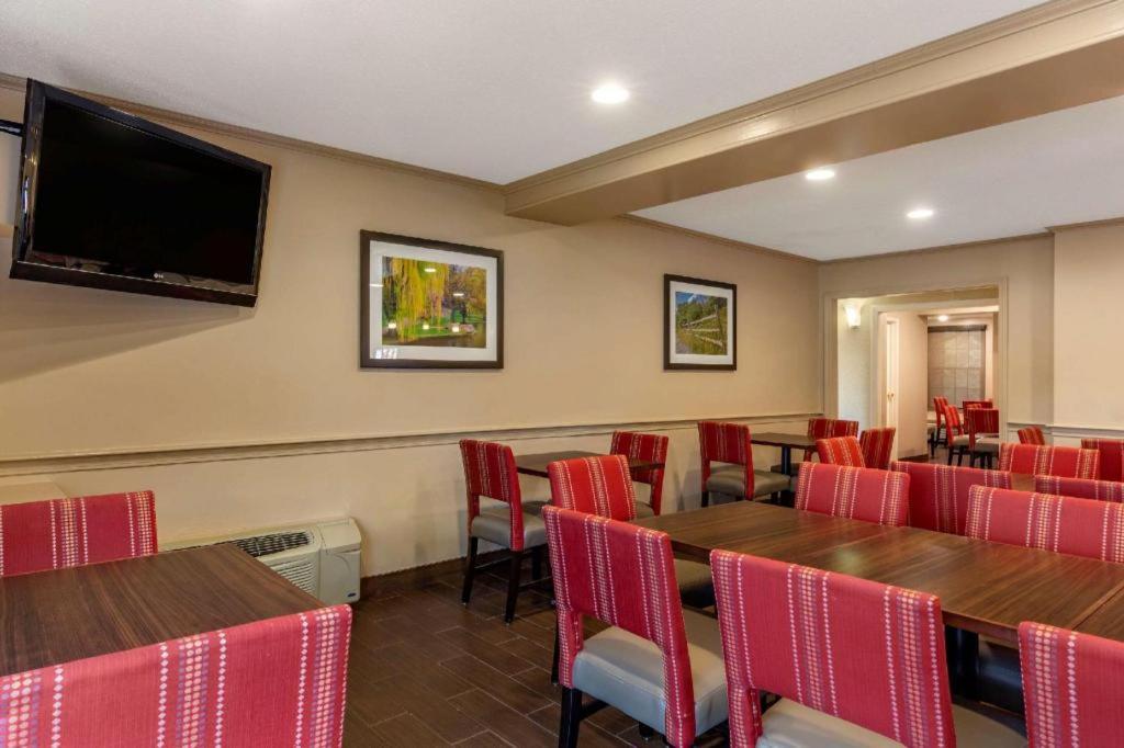 Comfort Inn Foxboro - Mansfield Foxborough Esterno foto